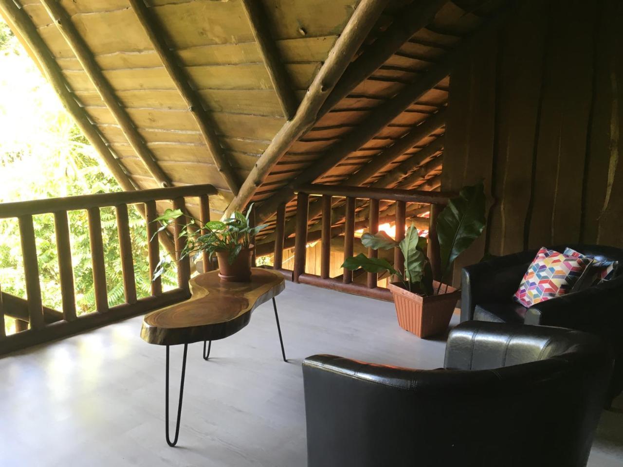 Hotel Samsara Увита Экстерьер фото